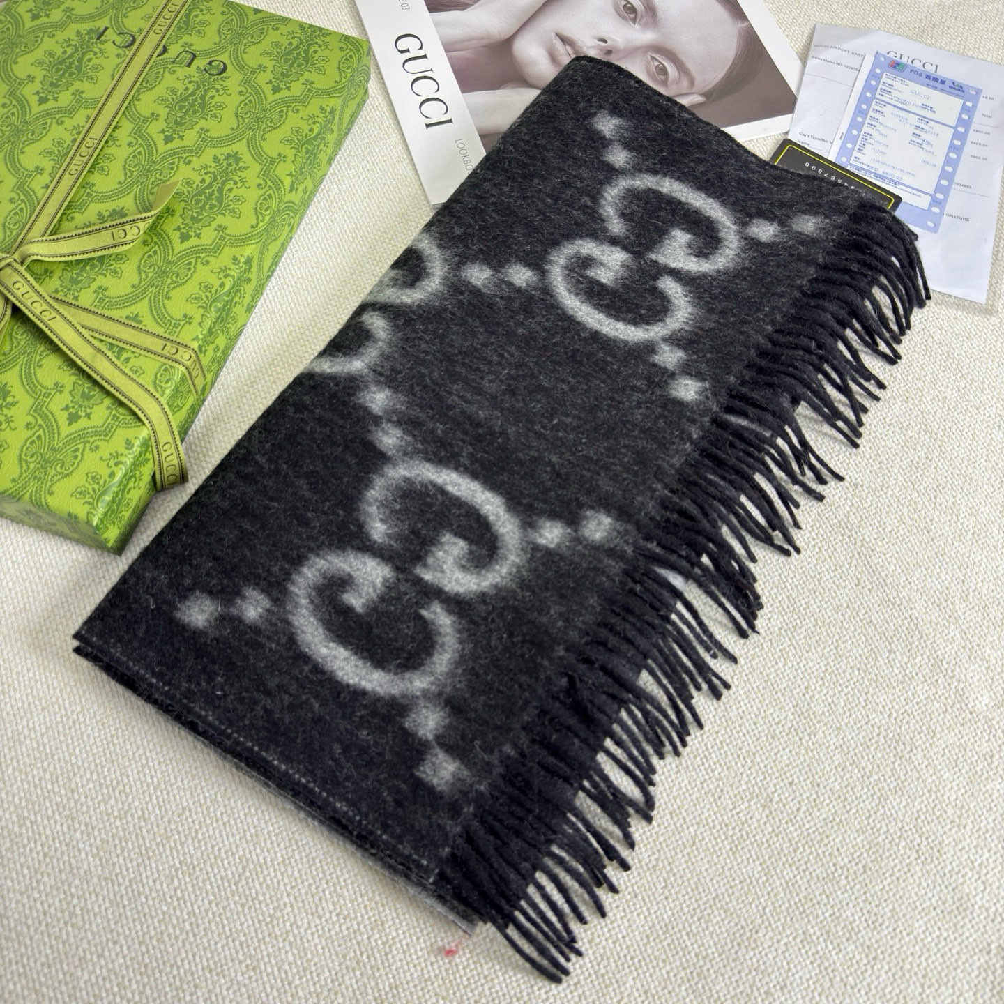 🆕Gucci大G双面羊绒围巾 Size：45*200cm 100%羊绒G家难得纯羊绒出品！超洋气大G提花