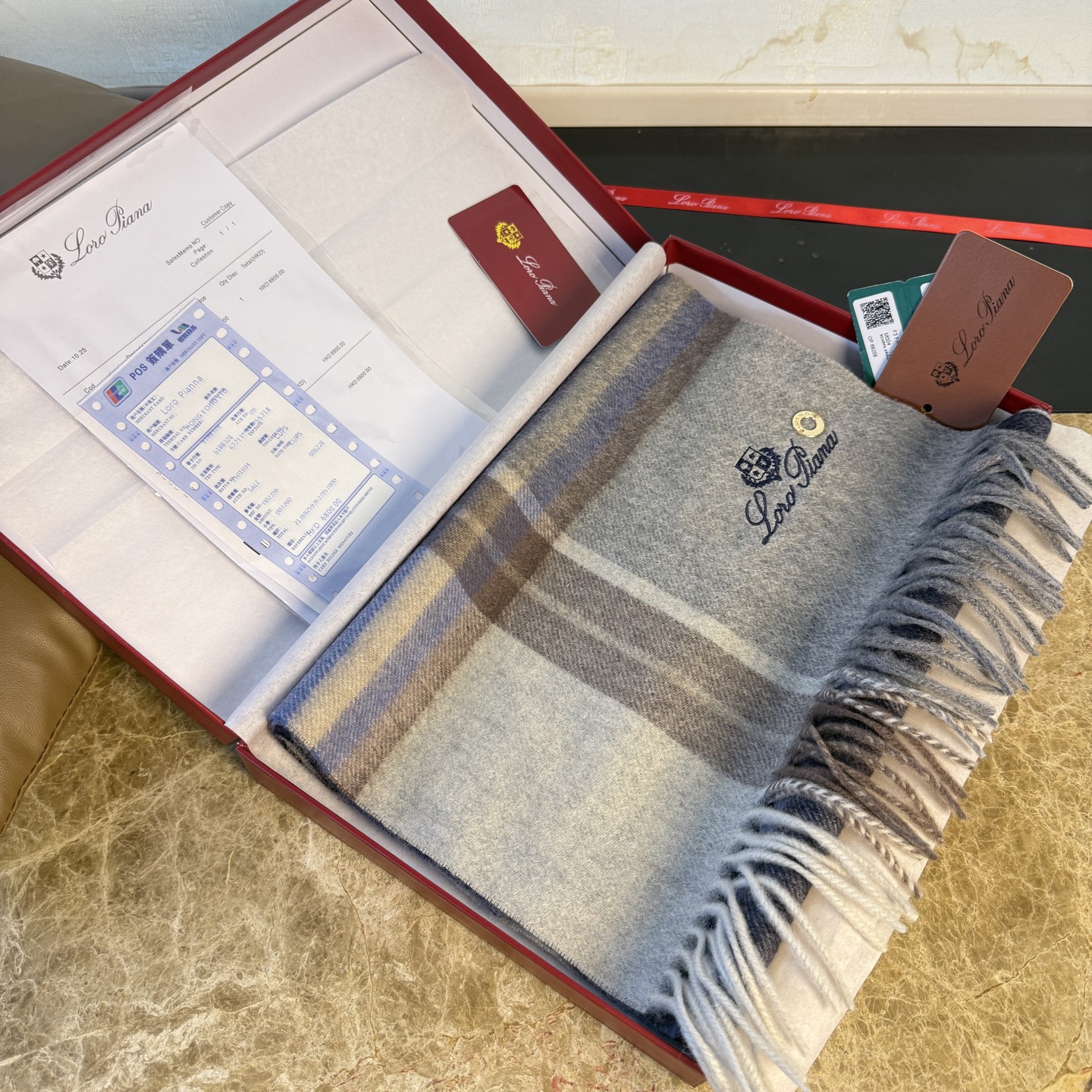 🆕Loro Piana · 诺悠翩雅秋冬新品❗️【极品山羊绒水波纹格纹围巾】送人自留都太高大上了😍重磅上