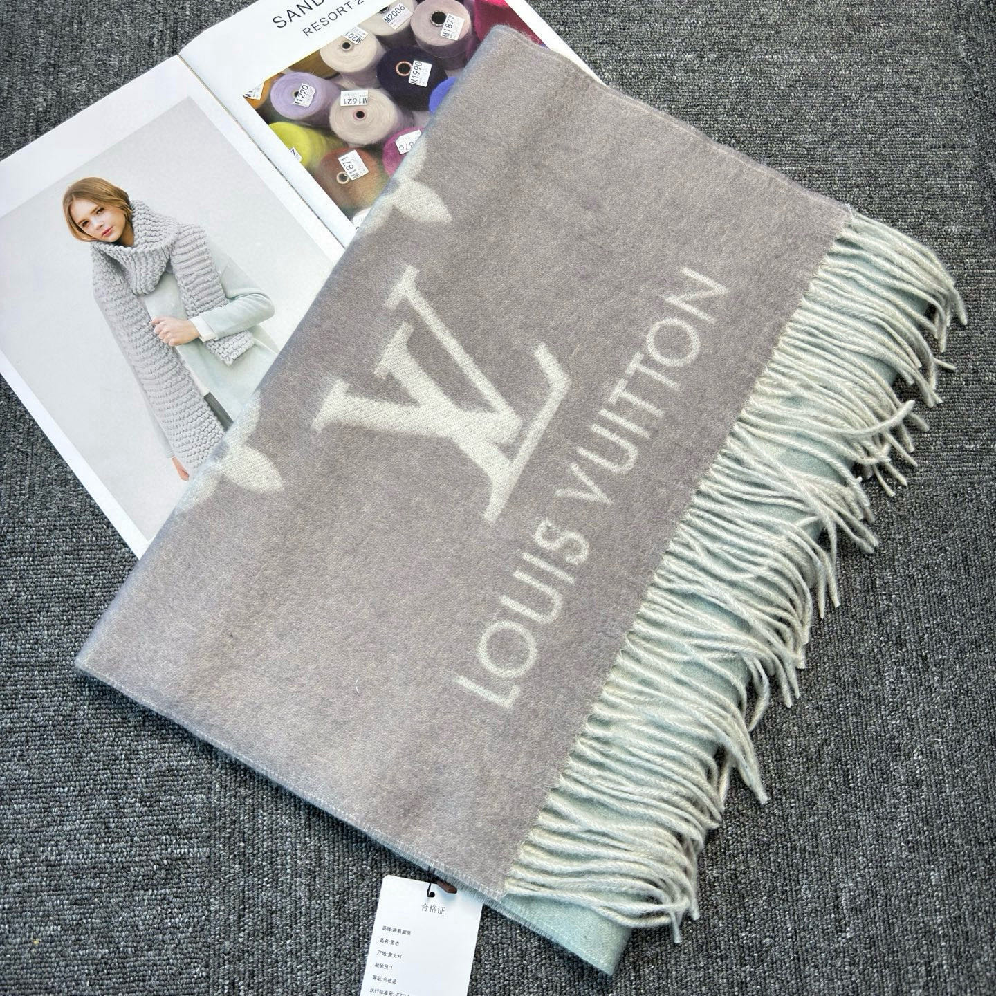 🆕【M70868】Louis Vuitton · REYKJAVIK GRADIENT渐变羊绒围巾❗️【