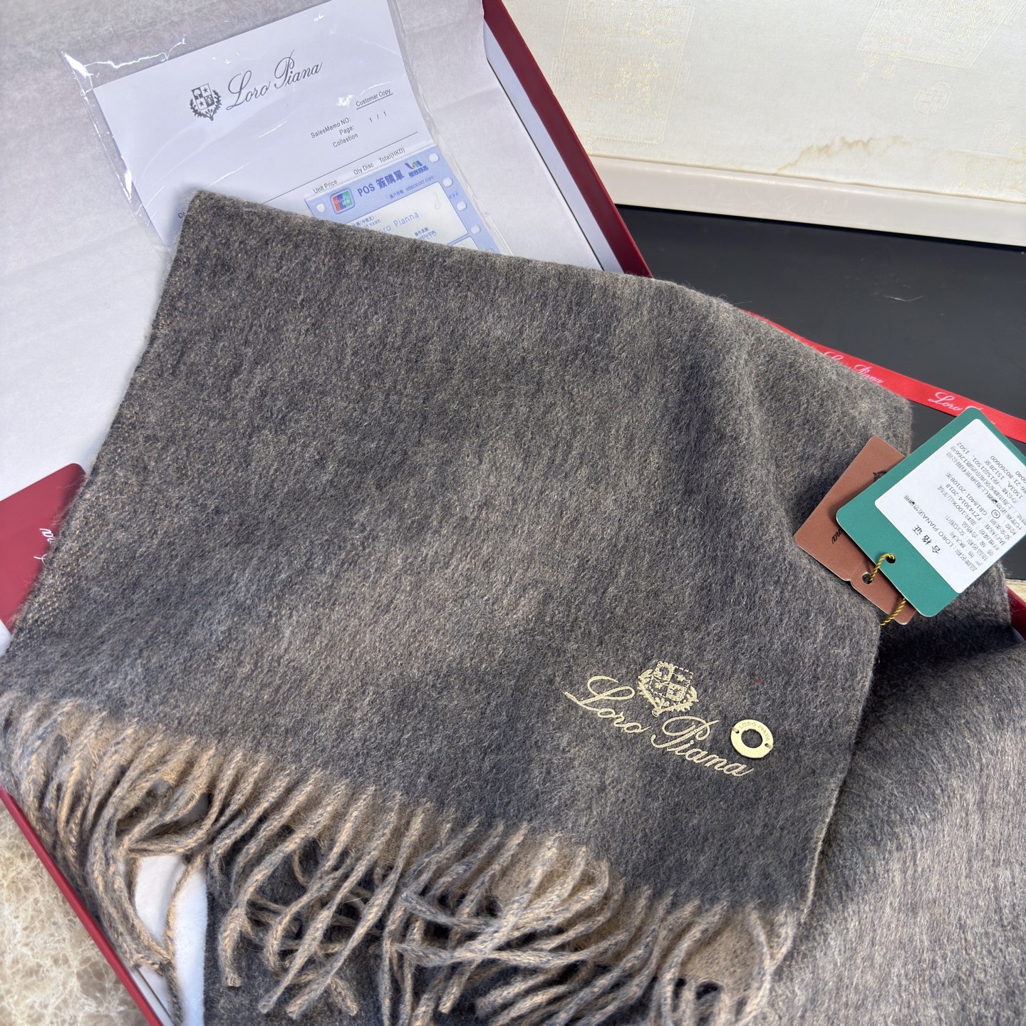 🆕Loro Piana · 诺悠翩雅【贸易公司尾单，极品双面山羊绒围巾披肩】送人自留都太高大上了😍重磅上