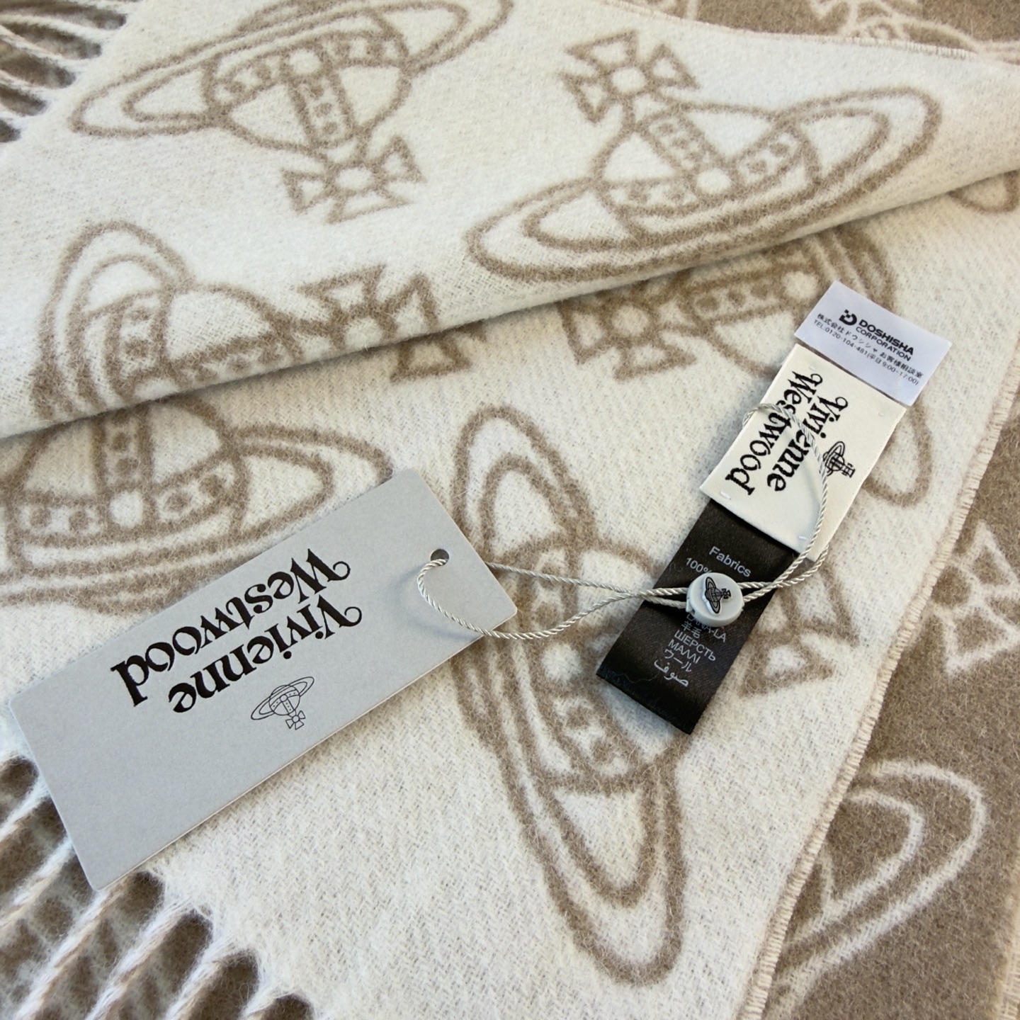 🆕𝐕𝐢𝐯𝐢𝐞𝐧𝐧𝐞 𝐖𝐞𝐬𝐭𝐰𝐨𝐨𝐝🪐✨大土星新款围巾 vivienne westwood西太后土星 英