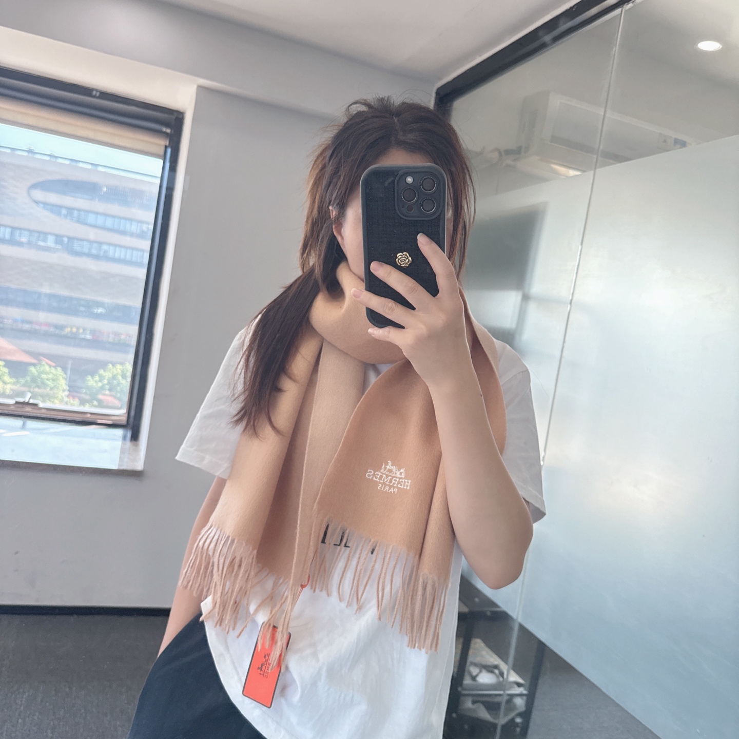 🆕 【▪Hermes · 爱马仕羊绒双面围巾，大H难得一见的温柔配色，低调又不失优雅❗️】重点推荐❗️双