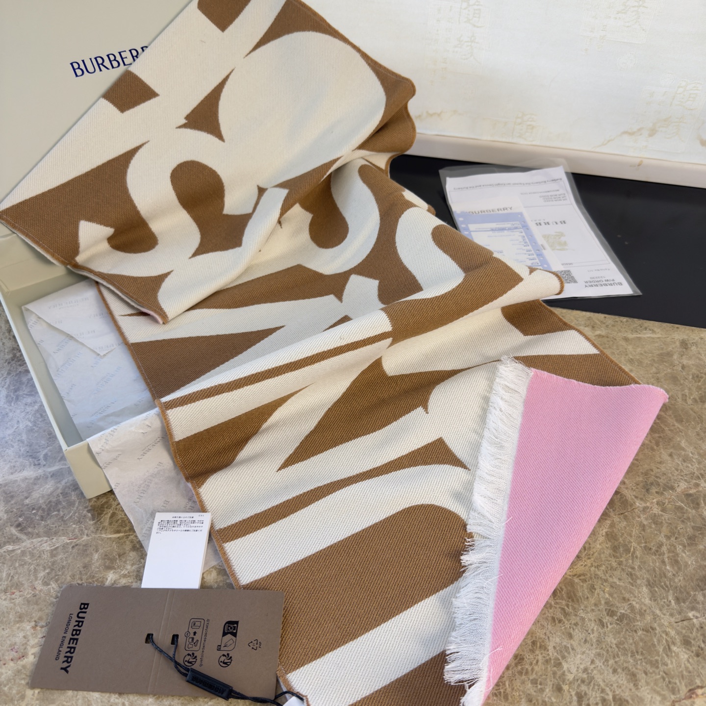 🆕Bur难得尾单，Qc盯了一个月才拿出来的重磅极品好货，国内专柜没上的款，牛气满满TB系列限量款❗️双面