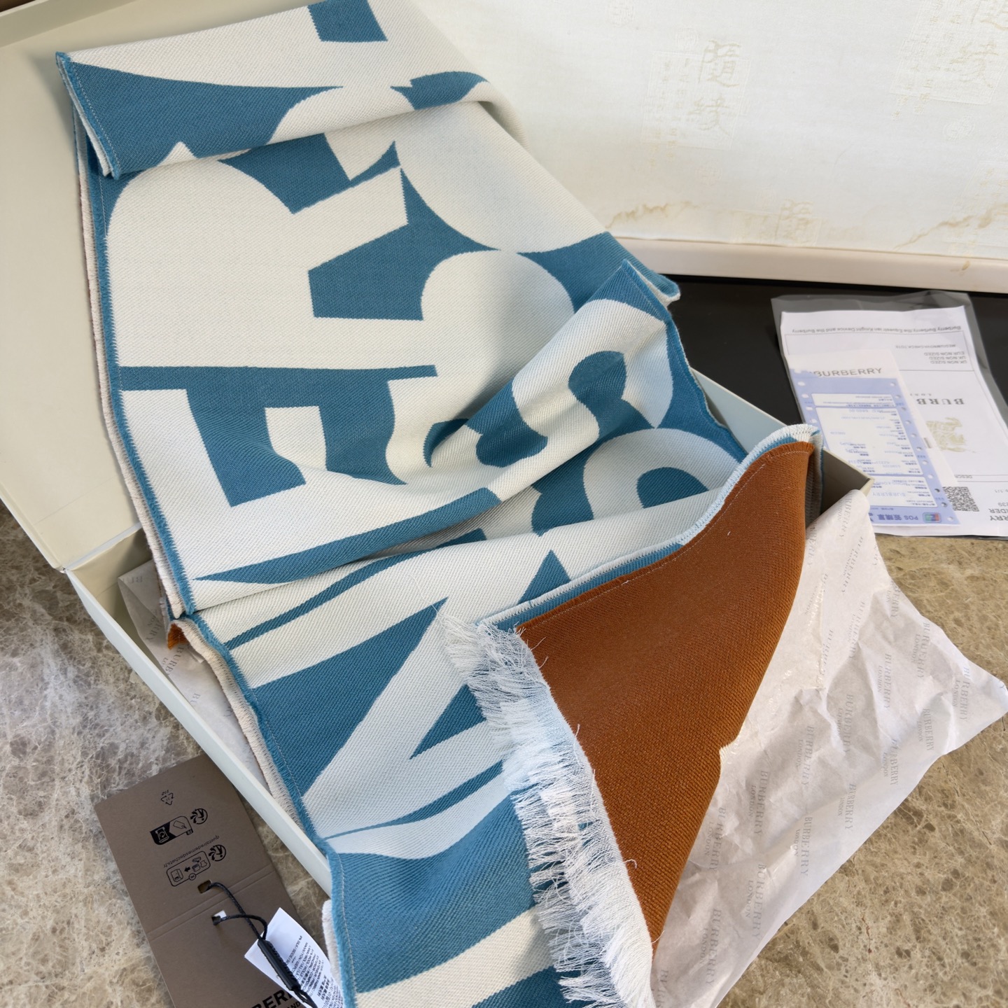 🆕Bur难得尾单，Qc盯了一个月才拿出来的重磅极品好货，国内专柜没上的款，牛气满满TB系列限量款❗️双面