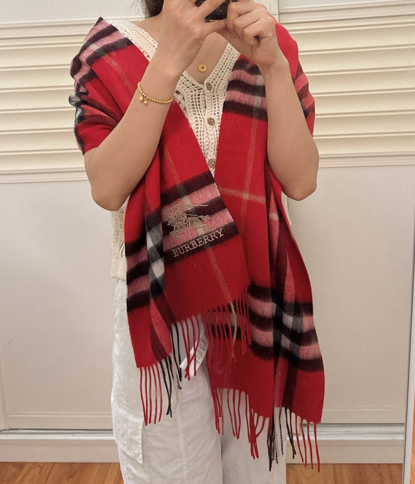 Burberry 巴宝莉 怒推走量 战马格纹围巾 100%羔羊绒 非常保暖 柔软亲肤 不扎脖 万年 格纹