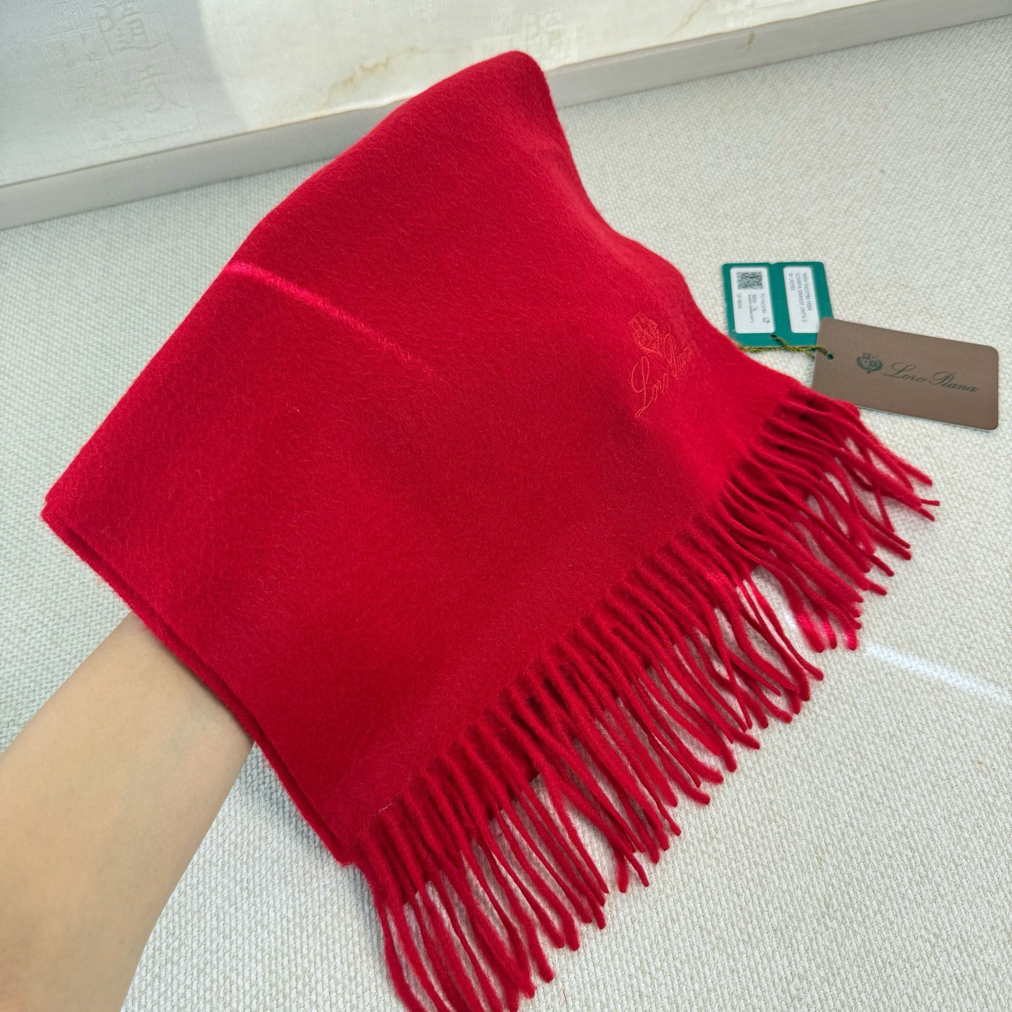 🆕Loro Piana · 诺悠翩雅秋冬新品❗️超级夯货 重磅来袭❗️【极品山羊绒小围巾】送人自留都太高