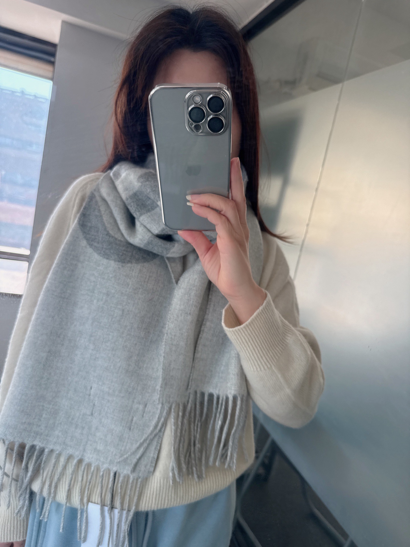 🆕JACQUEMUS双面围巾❗今年真的被疯狂种草 今年冬天就非宠这条 好看的要疯掉了，太有型太有魅力了❗