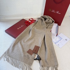 🆕Loro Piana · 诺悠翩雅秋冬新品❗️超级夯货 重磅来袭❗️【极品山羊绒小围巾】送人自留都太高大上了😍重磅上新 🆕Loro Piana · 诺悠翩雅秋冬新品❗️超级夯货 重磅来袭❗️【极品山羊绒小围巾】送人自留都太高大上了😍重磅上新