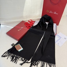 🆕Loro Piana · 诺悠翩雅秋冬新品❗️超级夯货 重磅来袭❗️【极品山羊绒小围巾】送人自留都太高大上了😍重磅上新 🆕Loro Piana · 诺悠翩雅秋冬新品❗️超级夯货 重磅来袭❗️【极品山羊绒小围巾】送人自留都太高大上了😍重磅上新