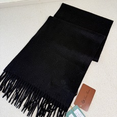 🆕Loro Piana · 诺悠翩雅秋冬新品❗️超级夯货 重磅来袭❗️【极品山羊绒小围巾】送人自留都太高大上了😍重磅上新 🆕Loro Piana · 诺悠翩雅秋冬新品❗️超级夯货 重磅来袭❗️【极品山羊绒小围巾】送人自留都太高大上了😍重磅上新