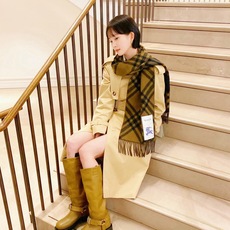 🆕Burberry新款苏格兰格纹羊绒围巾,继全智贤带火的格纹款围巾之后,Bur又一款力作上市,Burberry新款流苏格 🆕Burberry新款苏格兰格纹羊绒围巾,继全智贤带火的格纹款围巾之后,Bur又一款力作上市,Burberry新款流苏格