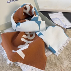 🆕Bur难得尾单,Qc盯了一个月才拿出来的重磅极品好货,国内专柜没上的款,牛气满满TB系列限量款❗️双面提花围巾小披肩, 🆕Bur难得尾单,Qc盯了一个月才拿出来的重磅极品好货,国内专柜没上的款,牛气满满TB系列限量款❗️双面提花围巾小披肩,