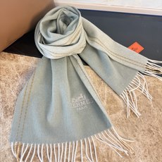 🆕 【▪Hermes · 爱马仕,大H难得一见的温柔配色,低调又不失优雅❗️】重点推荐❗️双面配色,新增今年特别流行的边 🆕 【▪Hermes · 爱马仕,大H难得一见的温柔配色,低调又不失优雅❗️】重点推荐❗️双面配色,新增今年特别流行的边