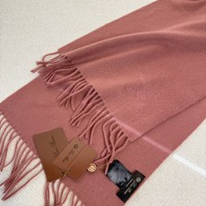 🆕Loro Piana · 诺悠翩雅秋冬新品❗️超级夯货 重磅来袭❗️【极品山羊绒小围巾】送人自留都太高大上了😍重磅上新 🆕Loro Piana · 诺悠翩雅秋冬新品❗️超级夯货 重磅来袭❗️【极品山羊绒小围巾】送人自留都太高大上了😍重磅上新