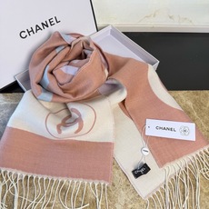 🆕Chanel · 香奈兒新品圍巾,這條必須推 雖然是25C吊牌,但25 開始之後這條才進櫃 有多種顏色可挑 首推 🆕Chanel · 香奈兒新品圍巾,這條必須推 雖然是25C吊牌,但25 開始之後這條才進櫃 有多種顏色可挑 首推