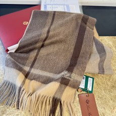 🆕Loro Piana · 诺悠翩雅秋冬新品❗️【极品山羊绒水波纹格纹围巾】送人自留都太高大上了😍重磅上新,爆款爆款,渠 🆕Loro Piana · 诺悠翩雅秋冬新品❗️【极品山羊绒水波纹格纹围巾】送人自留都太高大上了😍重磅上新,爆款爆款,渠