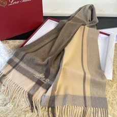🆕Loro Piana · 诺悠翩雅秋冬新品❗️【极品山羊绒水波纹格纹围巾】送人自留都太高大上了😍重磅上新,爆款爆款,渠 🆕Loro Piana · 诺悠翩雅秋冬新品❗️【极品山羊绒水波纹格纹围巾】送人自留都太高大上了😍重磅上新,爆款爆款,渠