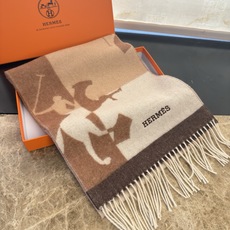 🆕 【▪Hermes · 爱马仕提花围巾,精致的温柔配色,超级迷恋❗️气质低调恬静又不失优雅❗️】重点推荐❗️高级舒适时 🆕 【▪Hermes · 爱马仕提花围巾,精致的温柔配色,超级迷恋❗️气质低调恬静又不失优雅❗️】重点推荐❗️高级舒适时