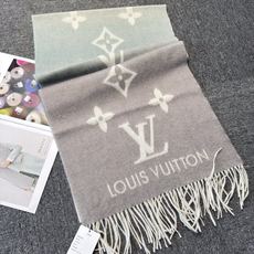 🆕Louis Vuitton · REYKJAVIK GRADIENT渐变羊绒围巾❗️【全品相订单,每个颜色都对应官网型 🆕Louis Vuitton · REYKJAVIK GRADIENT渐变羊绒围巾❗️【全品相订单,每个颜色都对应官网型