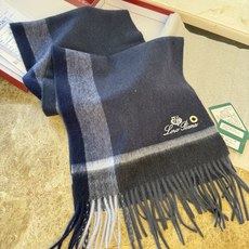 🆕Loro Piana · 诺悠翩雅秋冬新品❗️【极品山羊绒水波纹格纹围巾】送人自留都太高大上了😍重磅上新,爆款爆款,渠 🆕Loro Piana · 诺悠翩雅秋冬新品❗️【极品山羊绒水波纹格纹围巾】送人自留都太高大上了😍重磅上新,爆款爆款,渠
