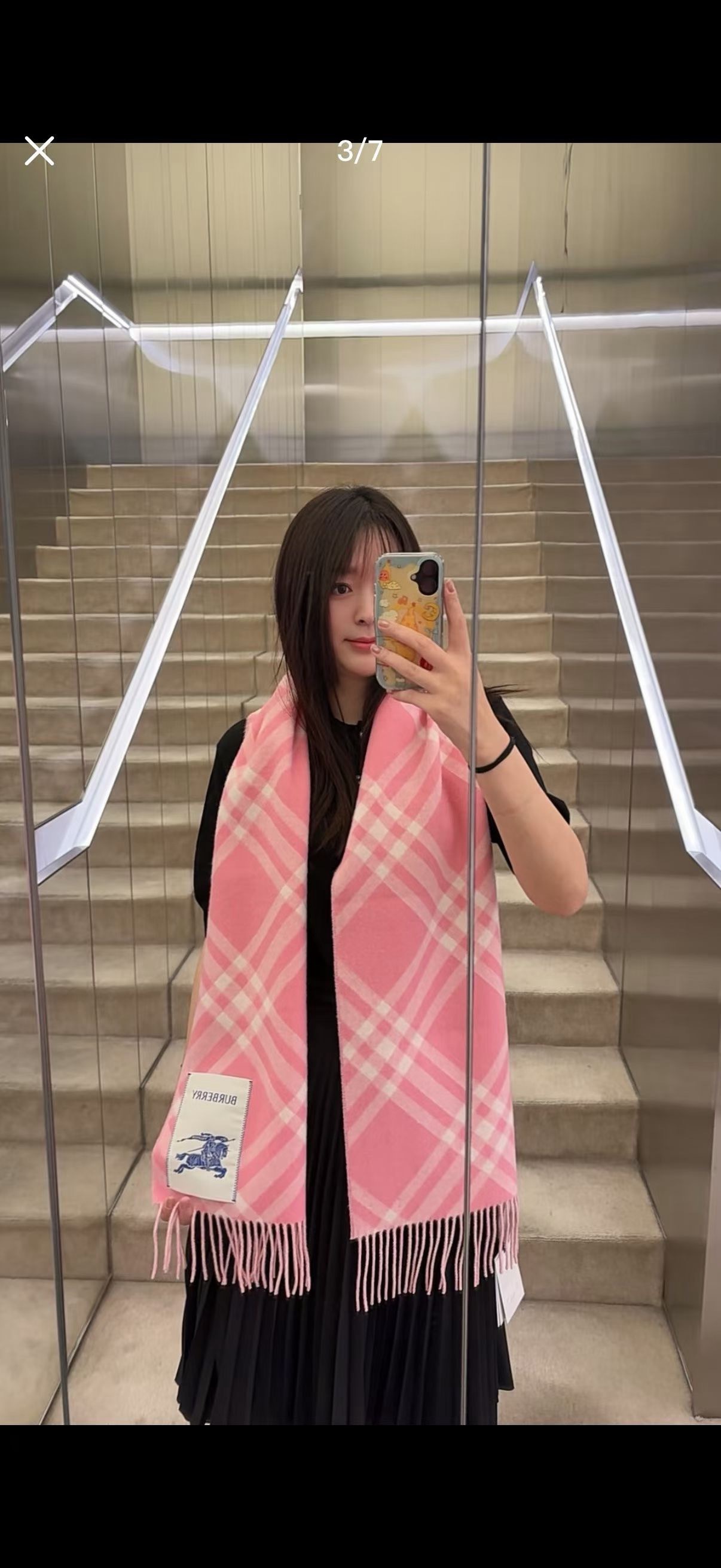🆕Burberry新款苏格兰格纹羊绒围巾,继全智贤带火的格纹款围巾之后,Bur又一款力作上市,Burberry新款流苏格 🆕Burberry新款苏格兰格纹羊绒围巾,继全智贤带火的格纹款围巾之后,Bur又一款力作上市,Burberry新款流苏格