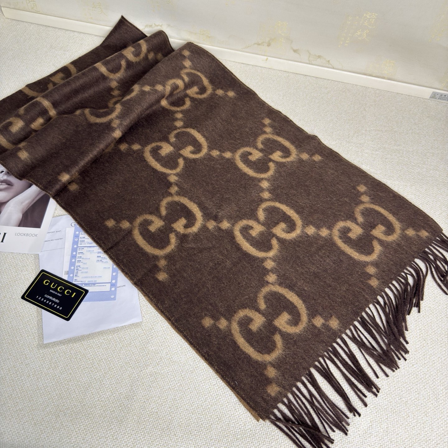 🆕Gucci大G双面羊绒围巾  Size：45*200cm   100%羊绒 G家难得纯羊绒出品！超洋气大G提花、两面配