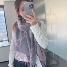 🆕Gucci大G双面羊绒围巾 Size:45*200cm 100%羊绒 G家难得纯羊绒出品!超洋气大G提花、两面配 🆕Gucci大G双面羊绒围巾 Size:45*200cm 100%羊绒 G家难得纯羊绒出品!超洋气大G提花、两面配