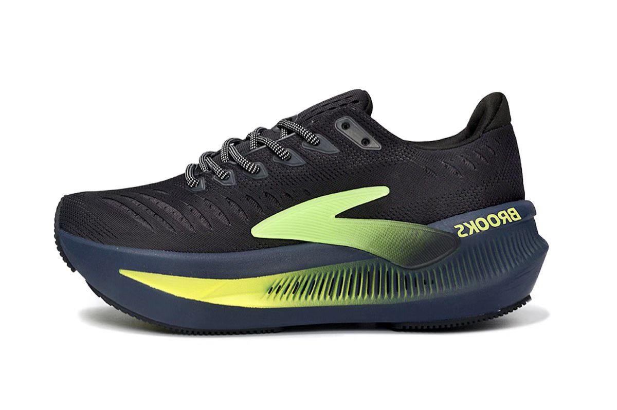 布鲁克斯 超级甘油2代 Brooks Glycerin MAX 2 36-45带半码,陆续出齐