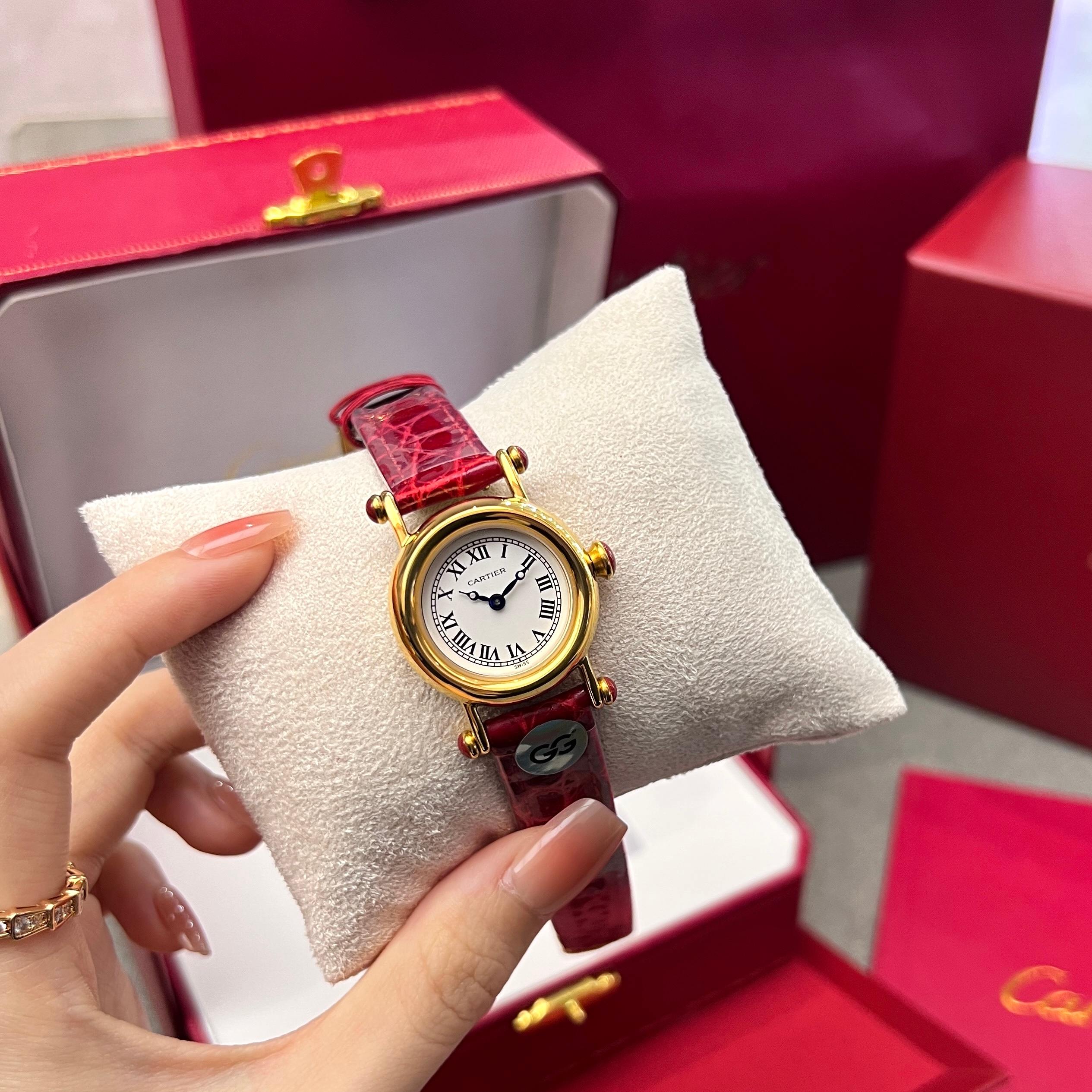 Cartier Diabolo yellow gold case bezel, white dial, red leather strap 27mm Women's Quartz