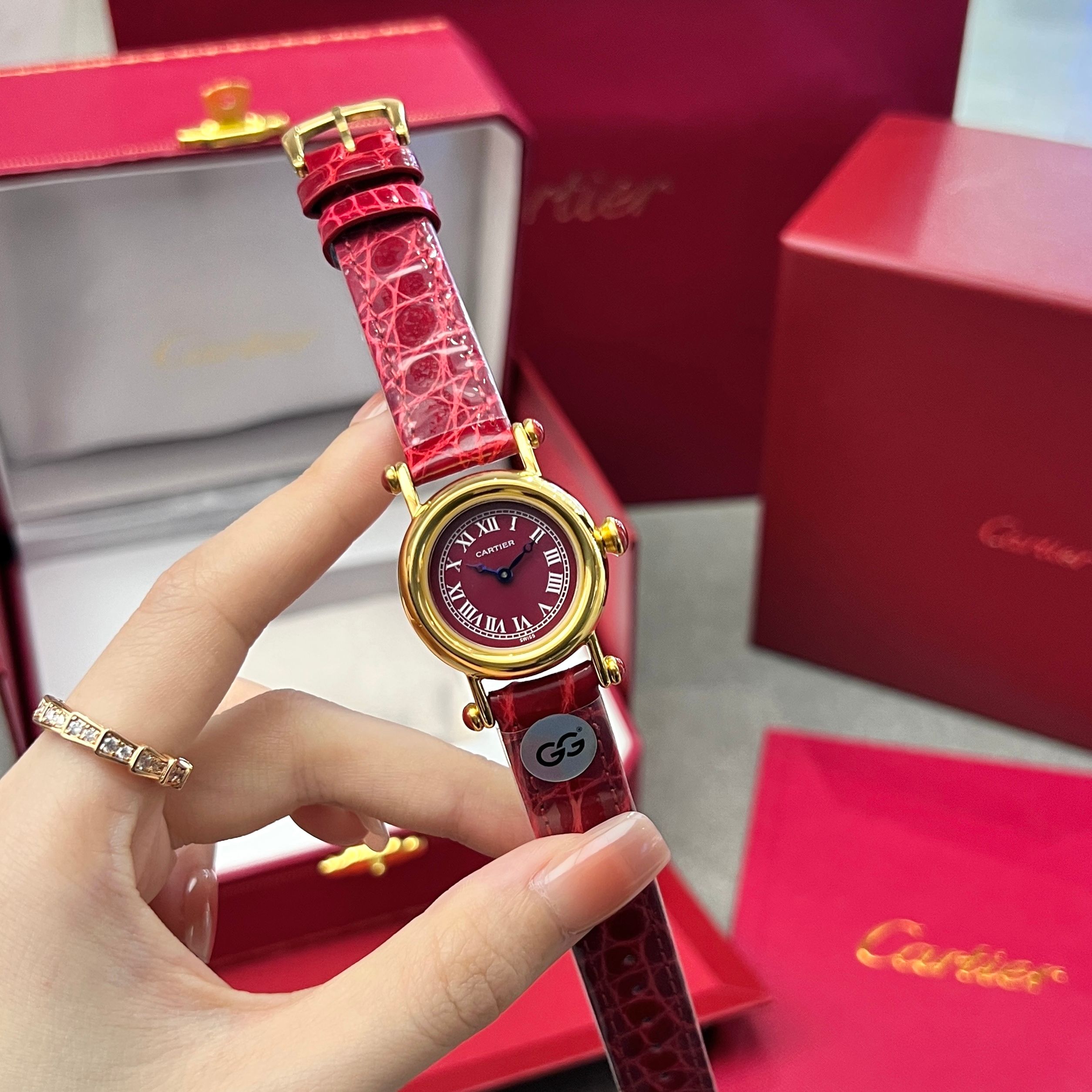 Cartier Diabolo yellow gold case bezel, white dial, red leather strap 27mm Women's Quartz
