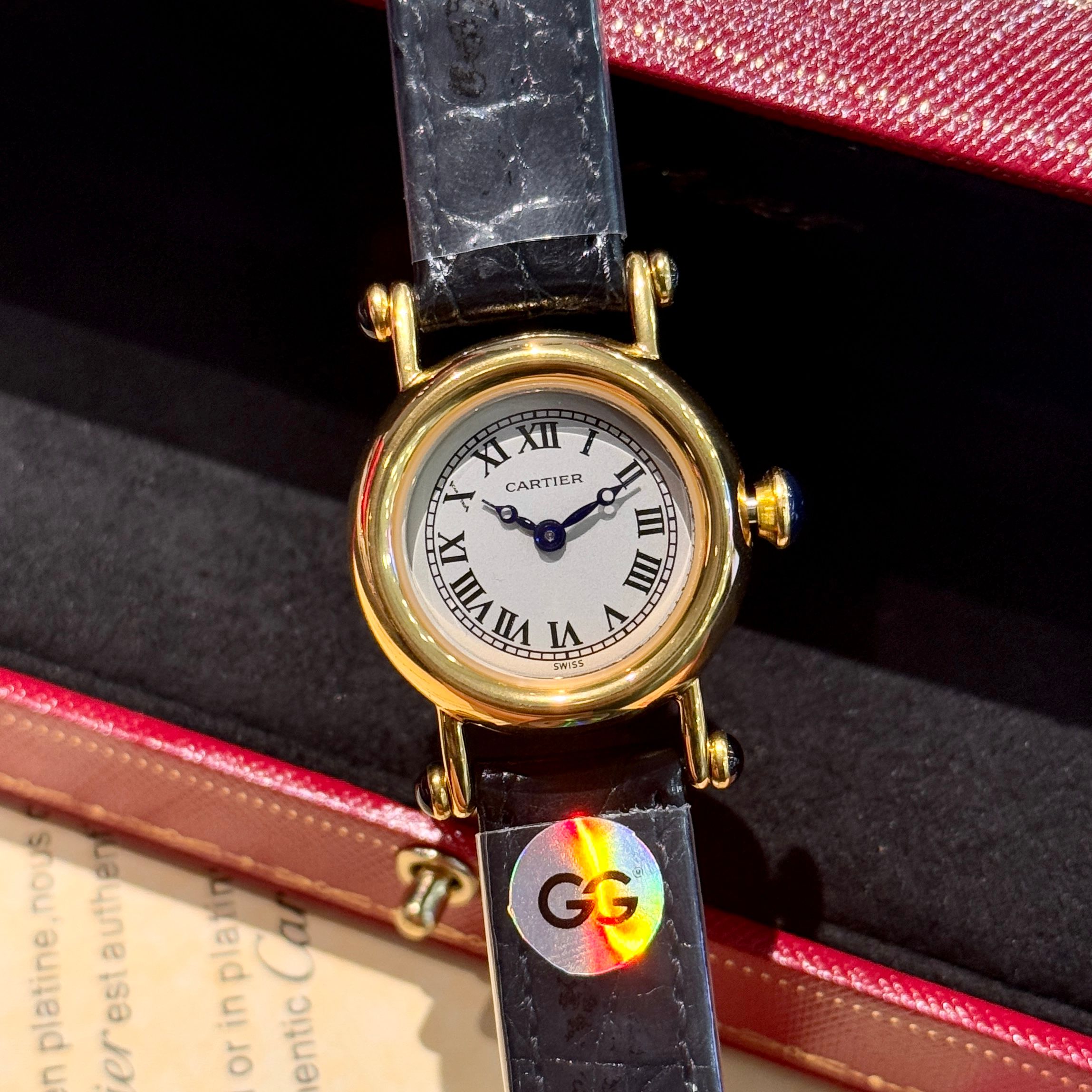 Cartier Diabolo yellow gold case, ivory dial, blue leather strap 27mm Women's Quartz