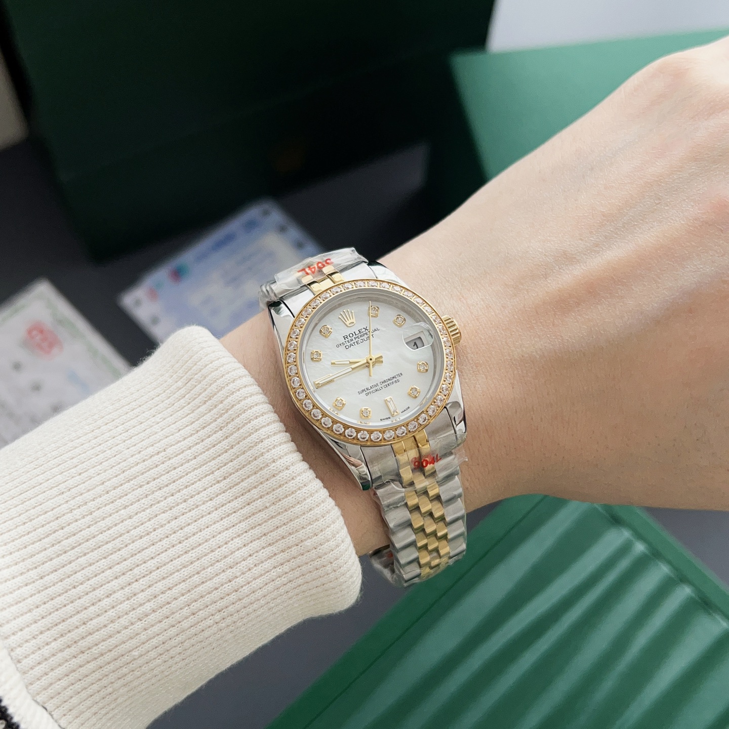 Rolex Style Green Watches Watches Watches detail image 9 from source 765441