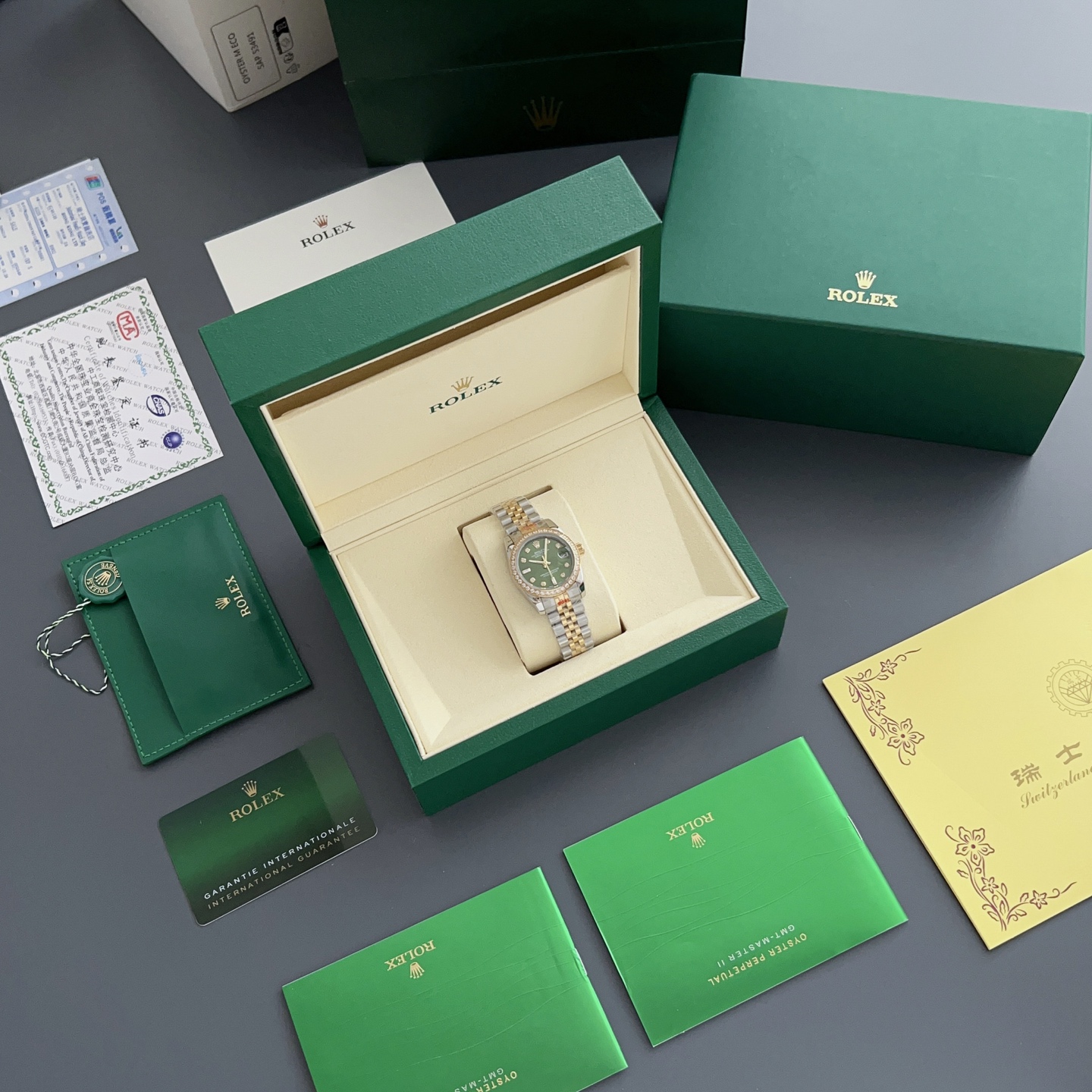 Rolex（劳力士） Style Green Watches Lookbook Reference image 1