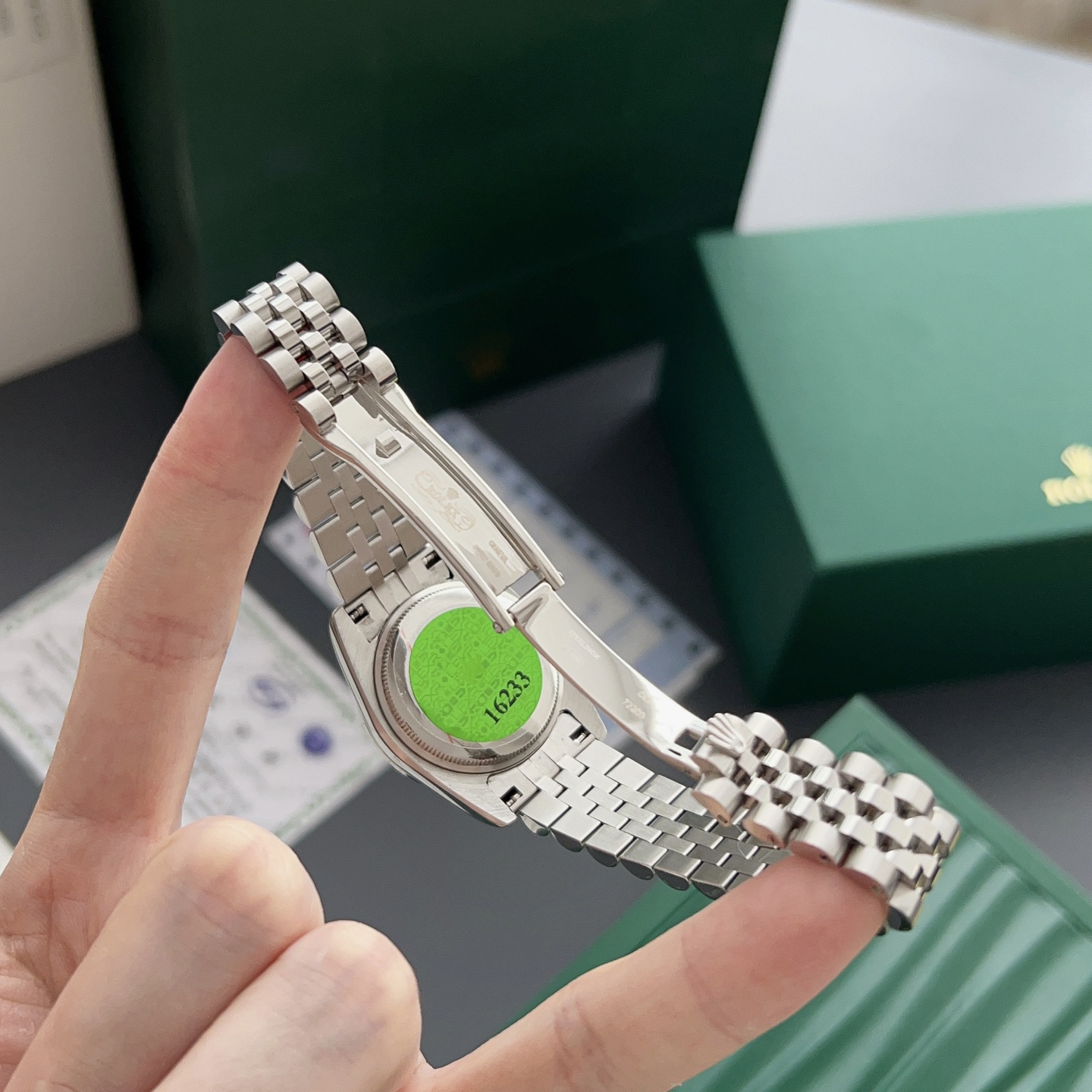 Rolex Style Black Watches Watches Watches detail image 9 from source 765446
