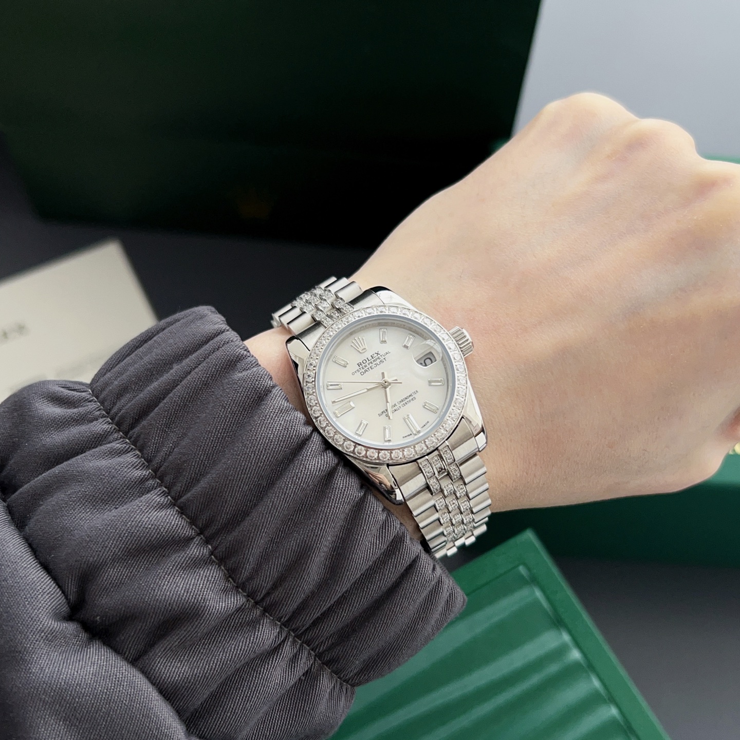 Rolex Style Black Watches Watches Watches detail image 9 from source 765450