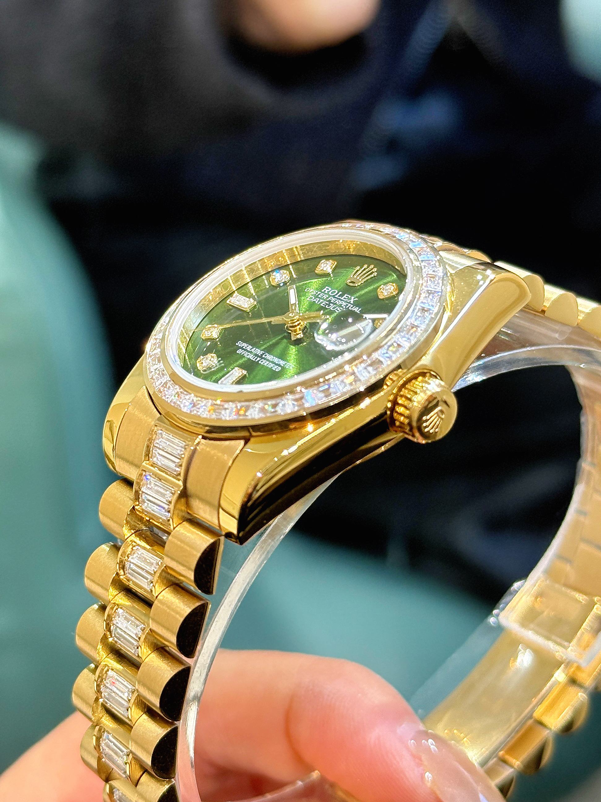 Rolex Style White Watches Watches Watches detail image 4 from source 765353