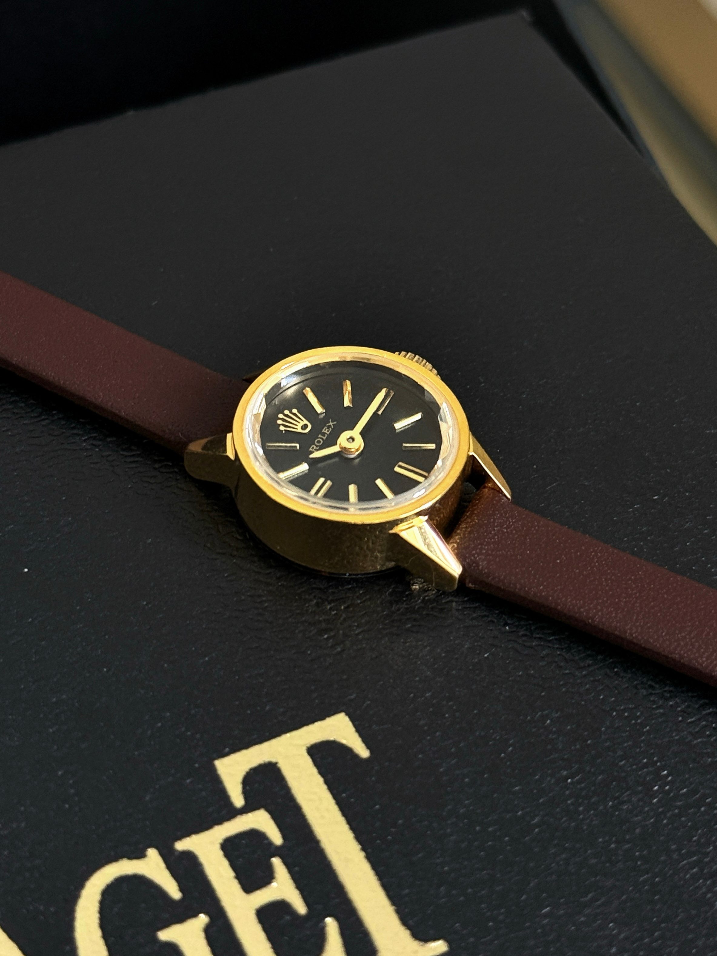 Rolex Style White Watches Watches Watches detail image 8 from source 765364