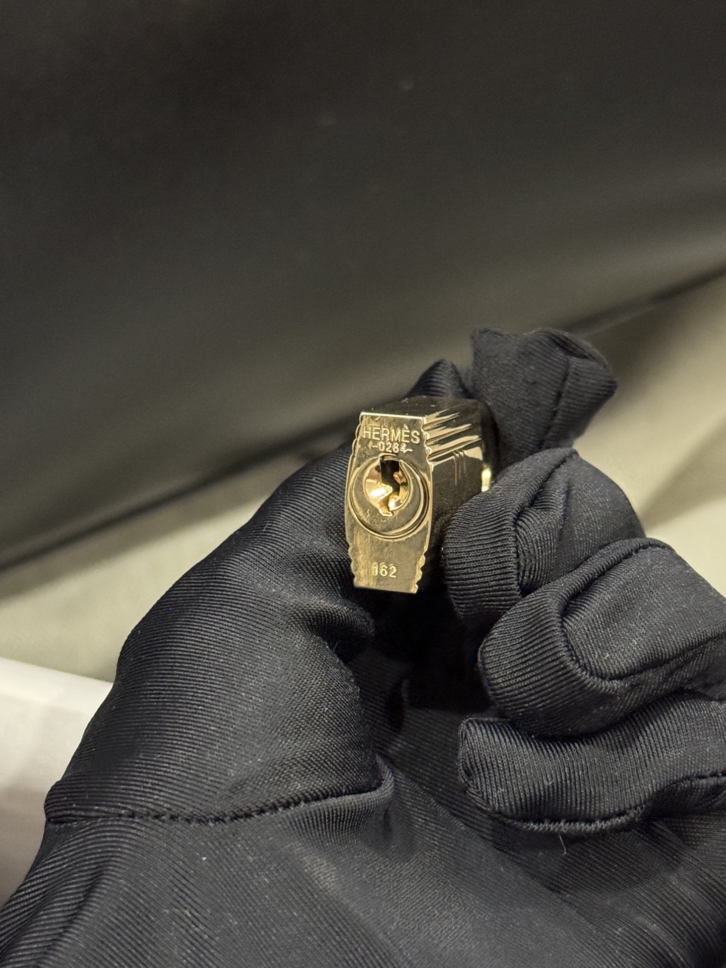 客户定制✈️
BK30 box 黑金 顶级手缝 质感无敌 细节随意对比🆚 进出专柜无压力😎行情价16w➕ 小千拿下

Customized for customers, with the same quality as the counter, but at a very low price.✈️