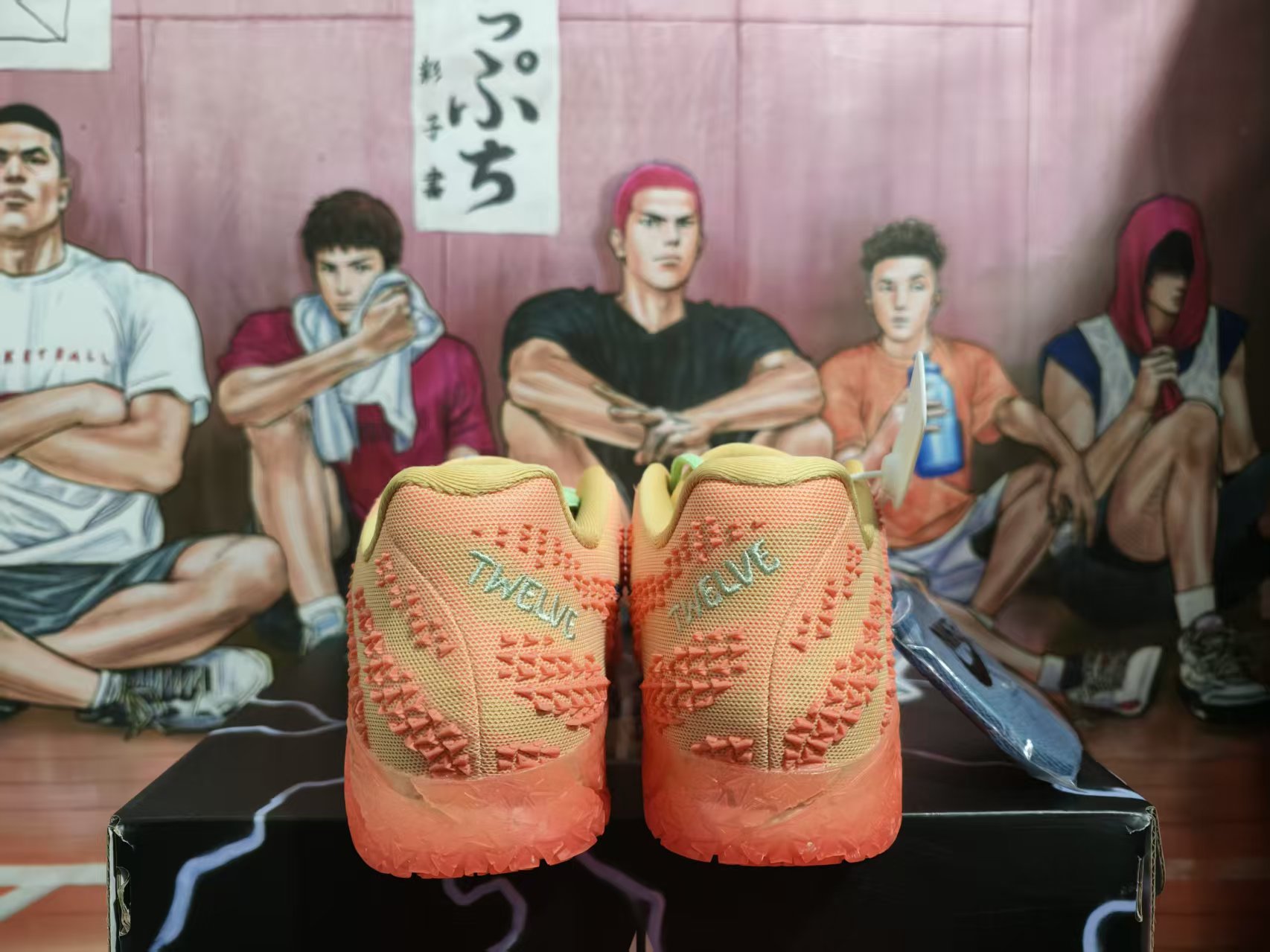 💰320
天花板Ultra
Nike Ja 3 莫兰特3 篮球鞋 舒适简约实战耐磨防滑抗扭抓地回弹支撑耐用轻便
Size:36-46
