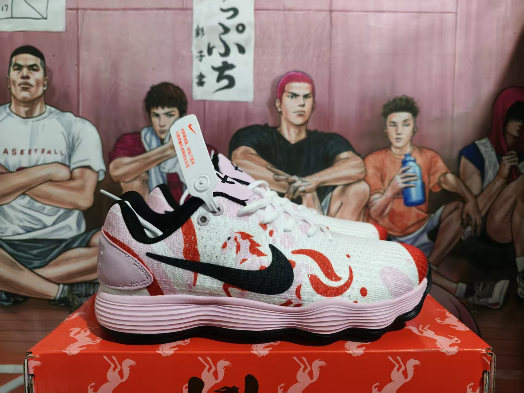 💰370
✅Nike Hyperdunk 2017 Low超扣篮系列低帮休闲运动文化篮球鞋
原档案数据开发楦型 正确压胶鞋舌面料 
货号:897637-015
尺码:38 38.5 39 40 40.5 41 42 42.5 43 44 45 46
编码：01-2684450