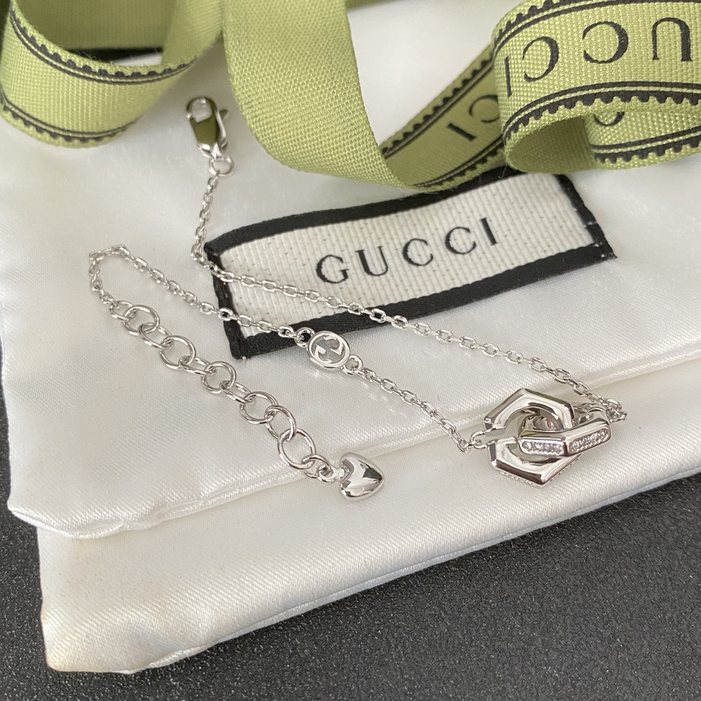 i1742873258582 6892 0 2