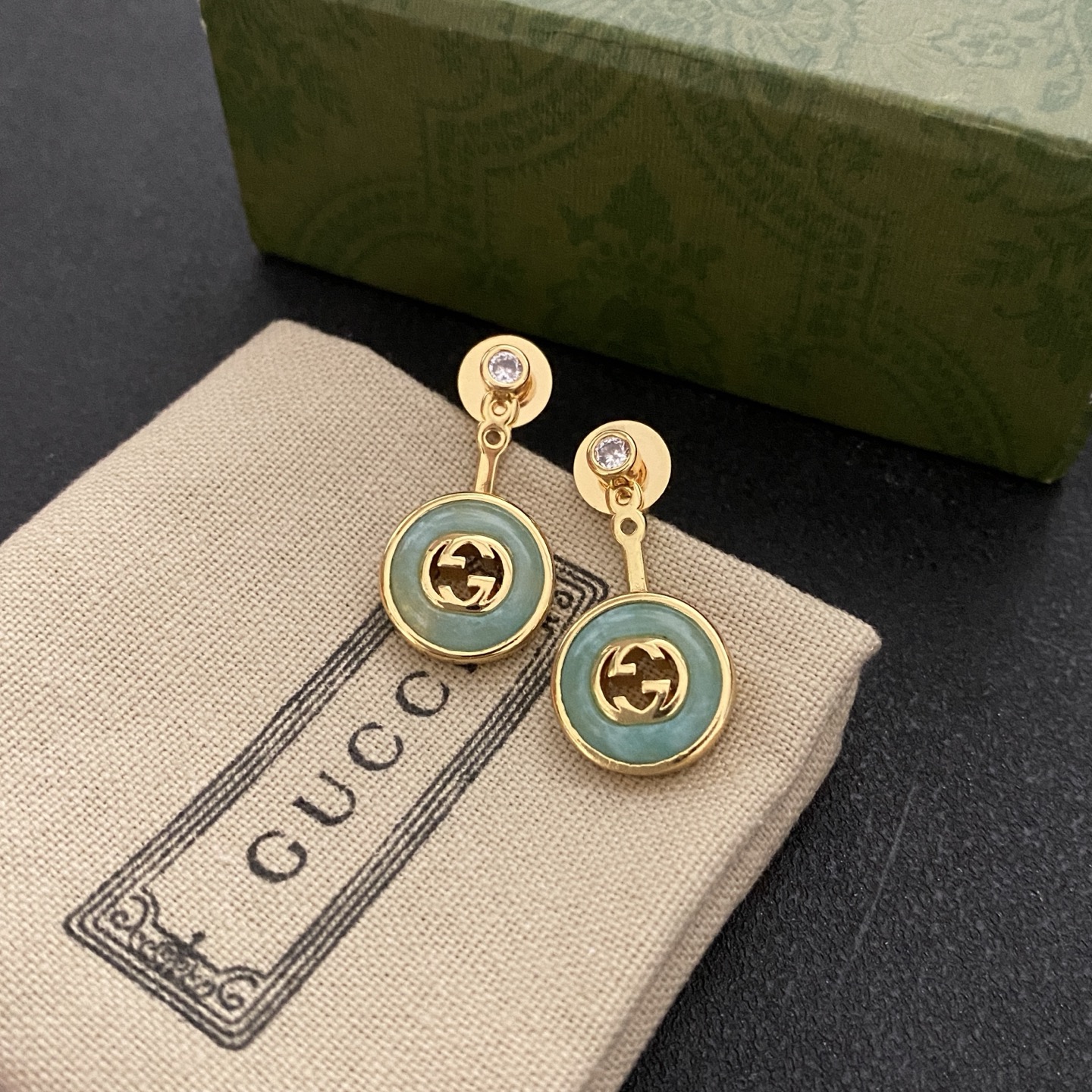 i1749900995318 415 0 2