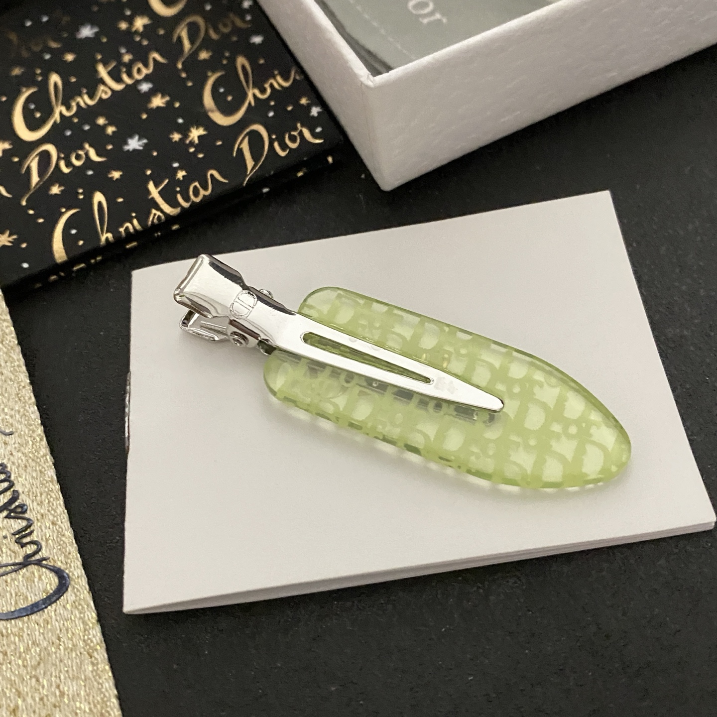 Dior New Hair Clip 2026: Embroidered Ribbon & Pearl Barrette | Latest Luxury Hair Accessories 10 i1756722579033 1271 0 3