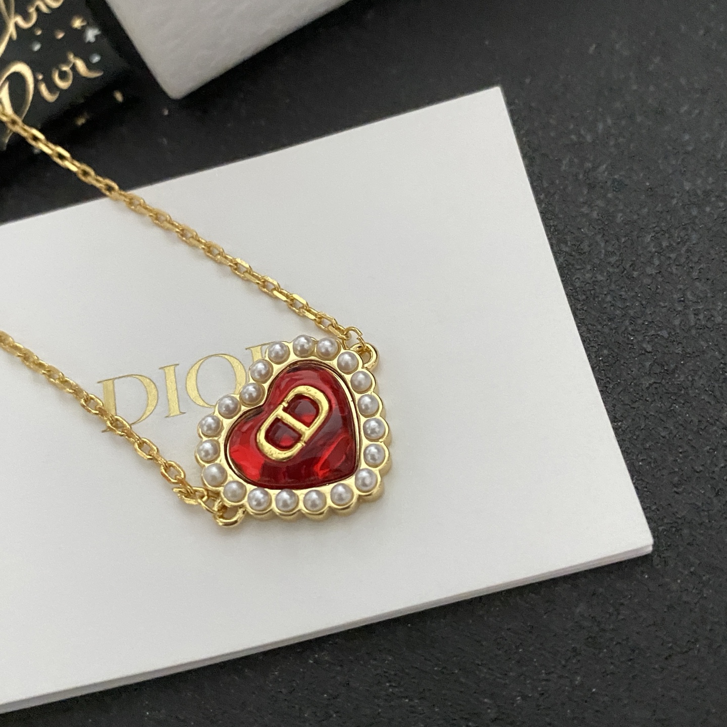 How to Style Dior's Latest Necklace: Fashion Tips 9 i1756723147269 8397 0 3