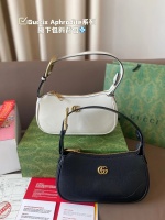 Gucci Crossbody & Shoulder Bags 1 Gucci Crossbody & Shoulder Bags