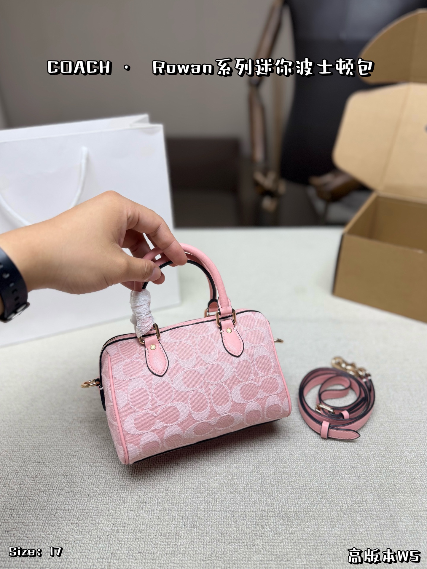 COACH bag Comes with airplane case — photo 3