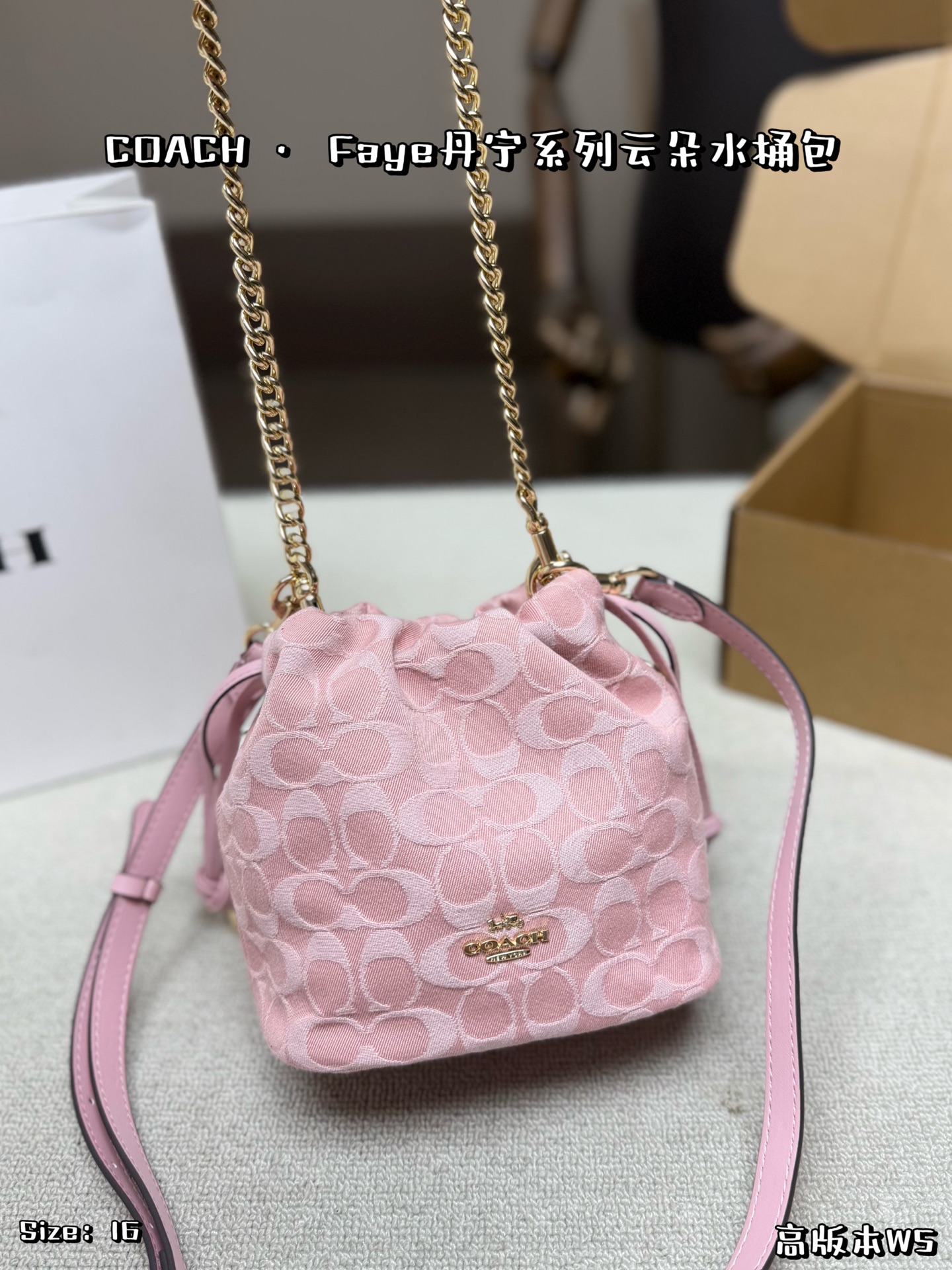 Borsa COACH. Viene fornita con custodia per aereo — photo 7