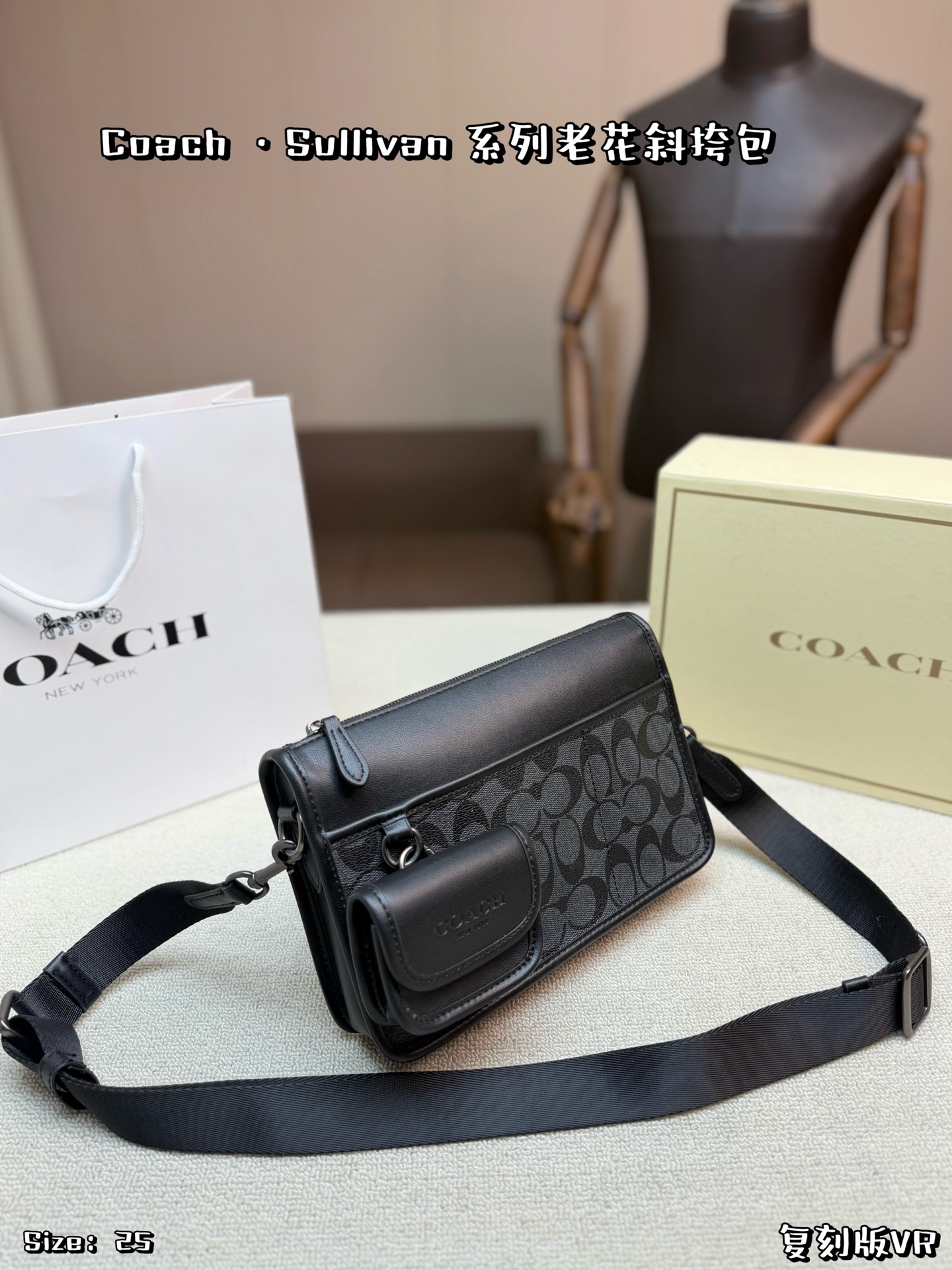 COACH bag , with folding box — photo 2