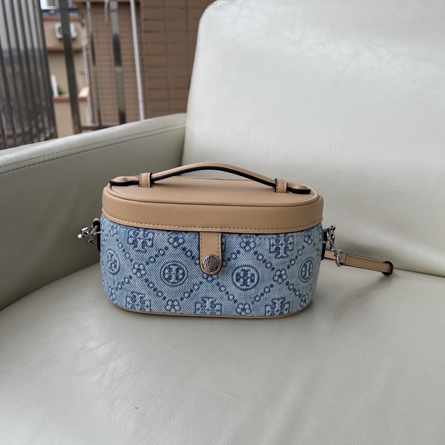 Tory Burch ～ Tory Burch新款女包 T Monogram盒子包 单肩斜挎手提 老花图案
