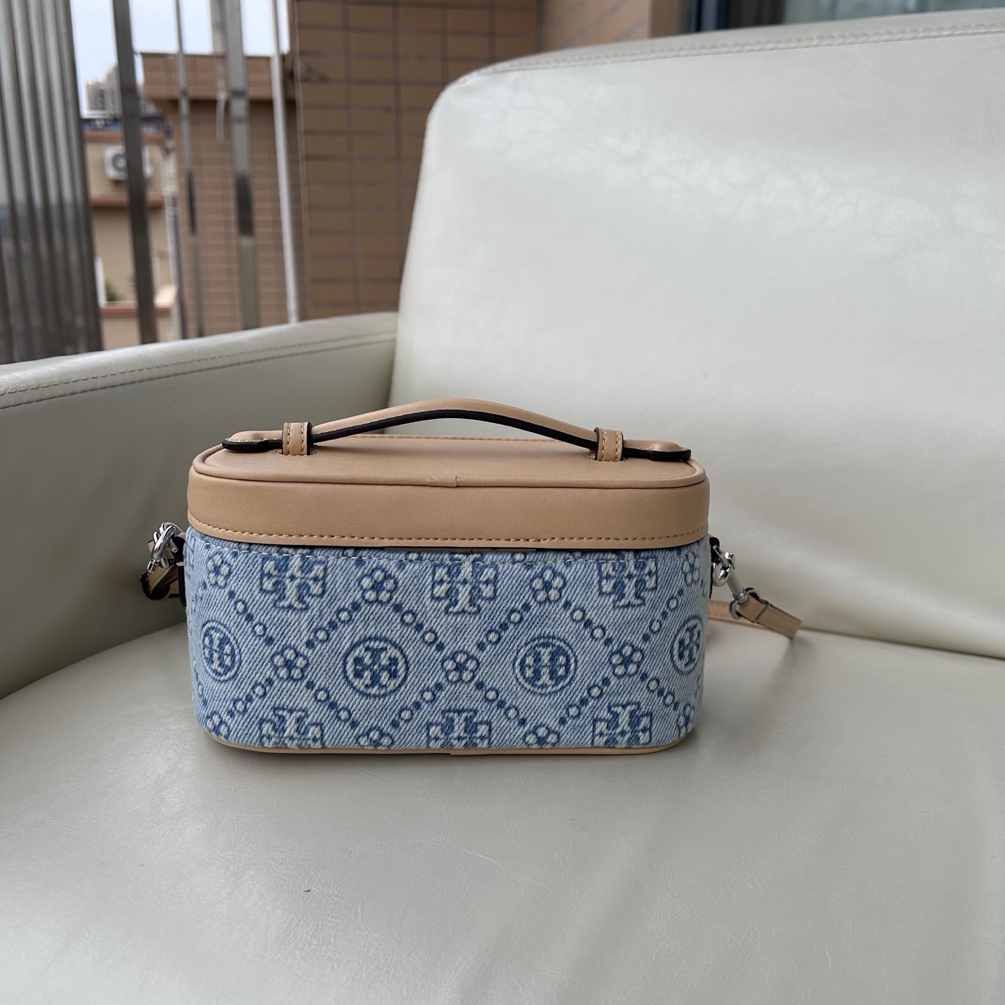 Tory Burch ～ Tory Burch新款女包 T Monogram盒子包 单肩斜挎手提 老花图案